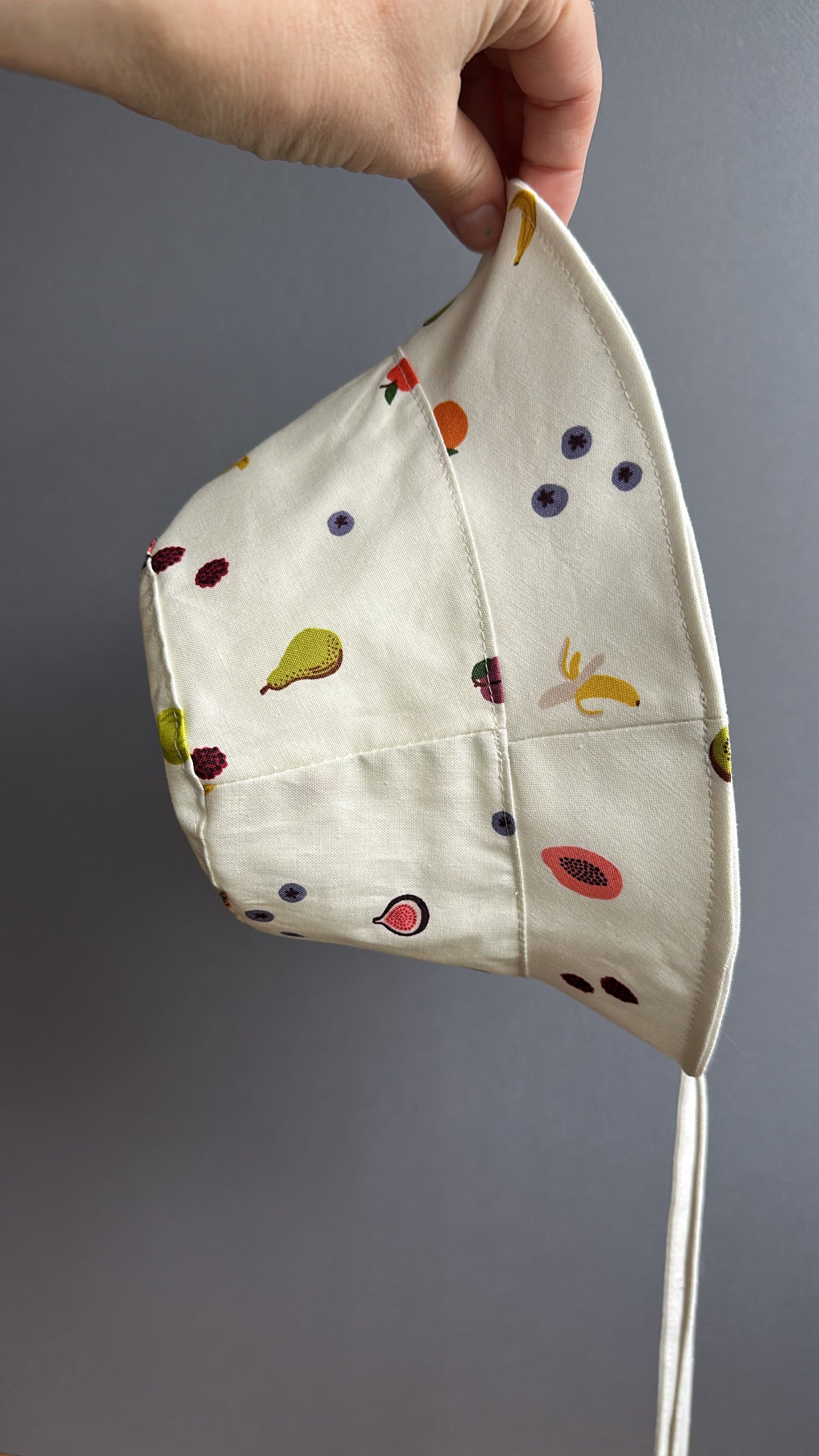 Tutti fruitti bucket hat