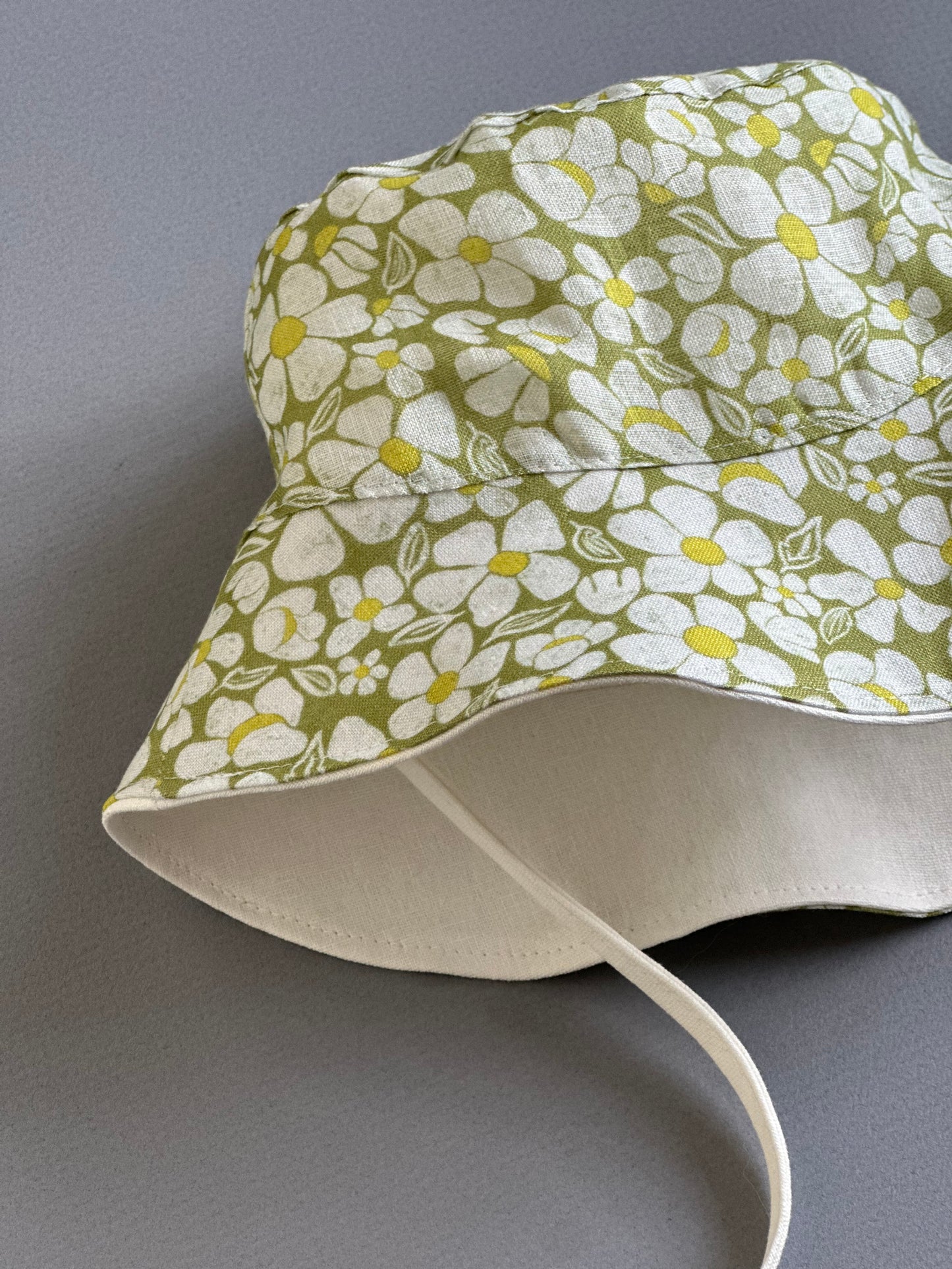Valley linen bucket hat