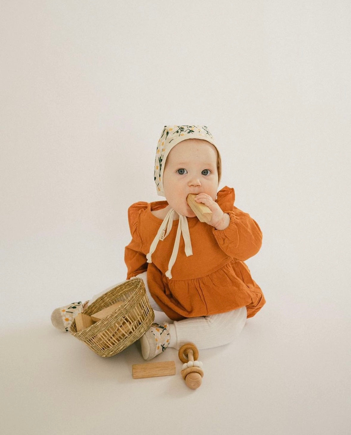 Daisy bonnet