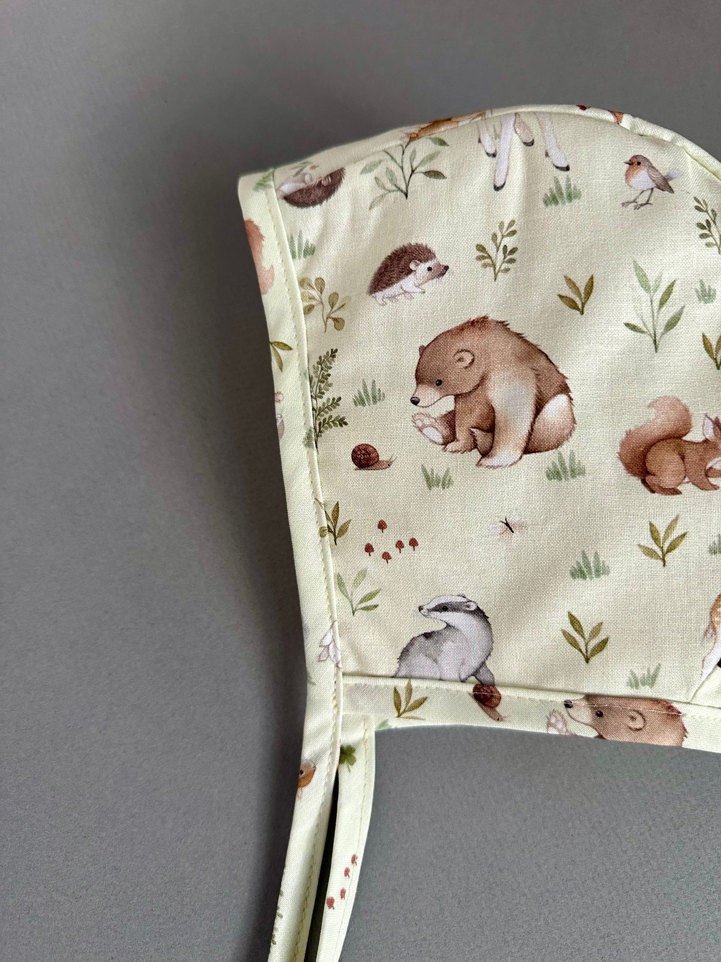 Fawn and friends cotton Bonnet