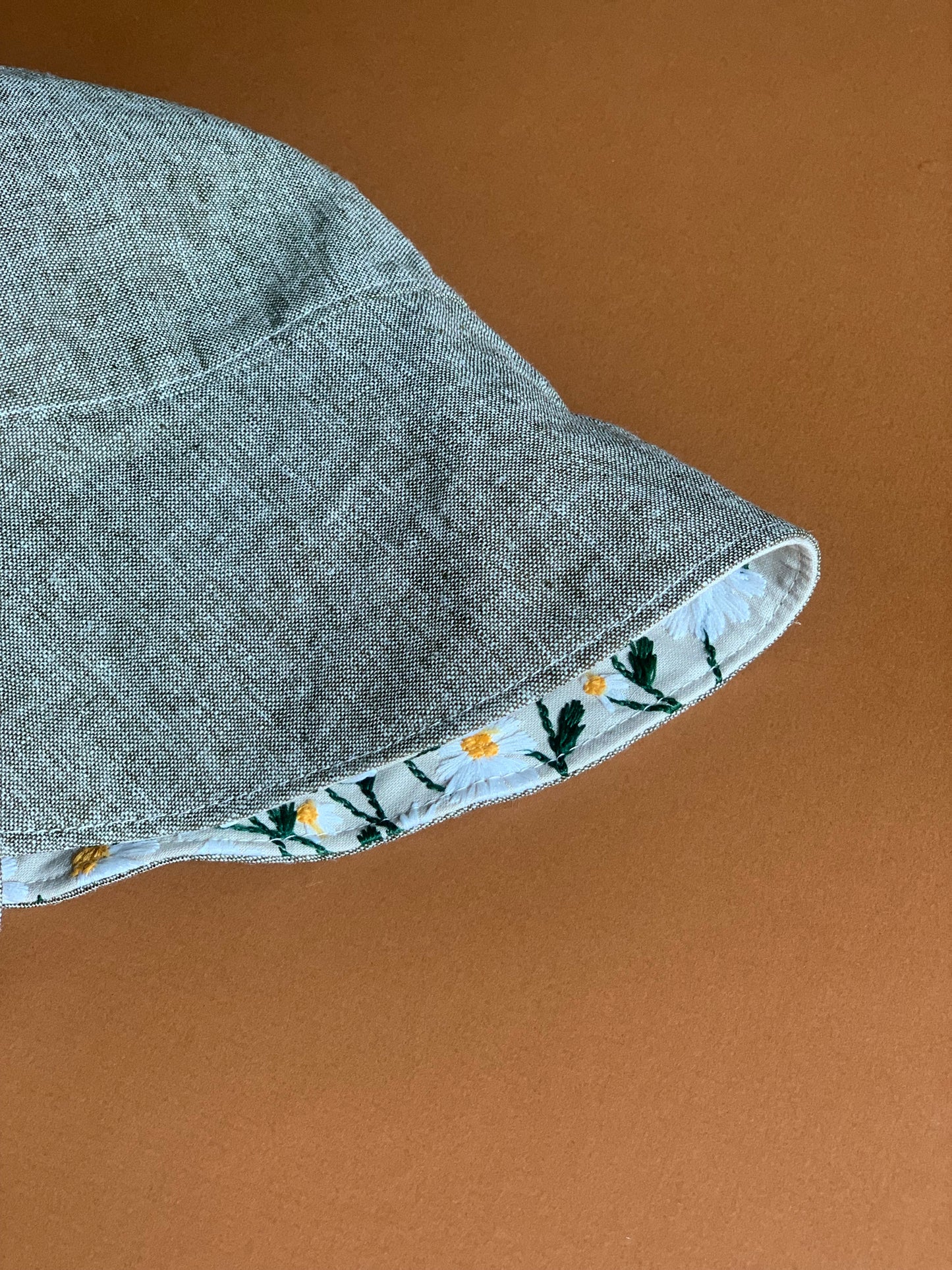 Daisy Parasol Hat