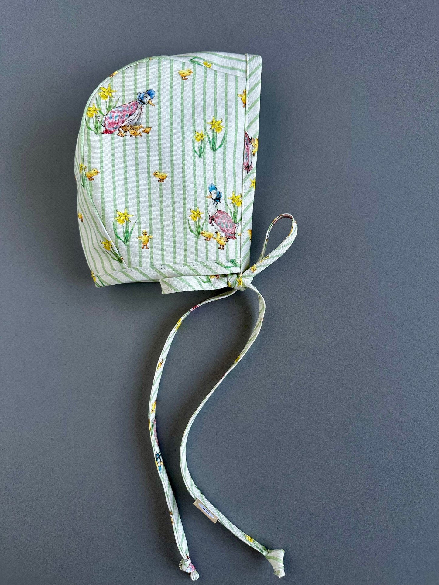 RTS Jemima Puddleduck Bonnet size 6-12months