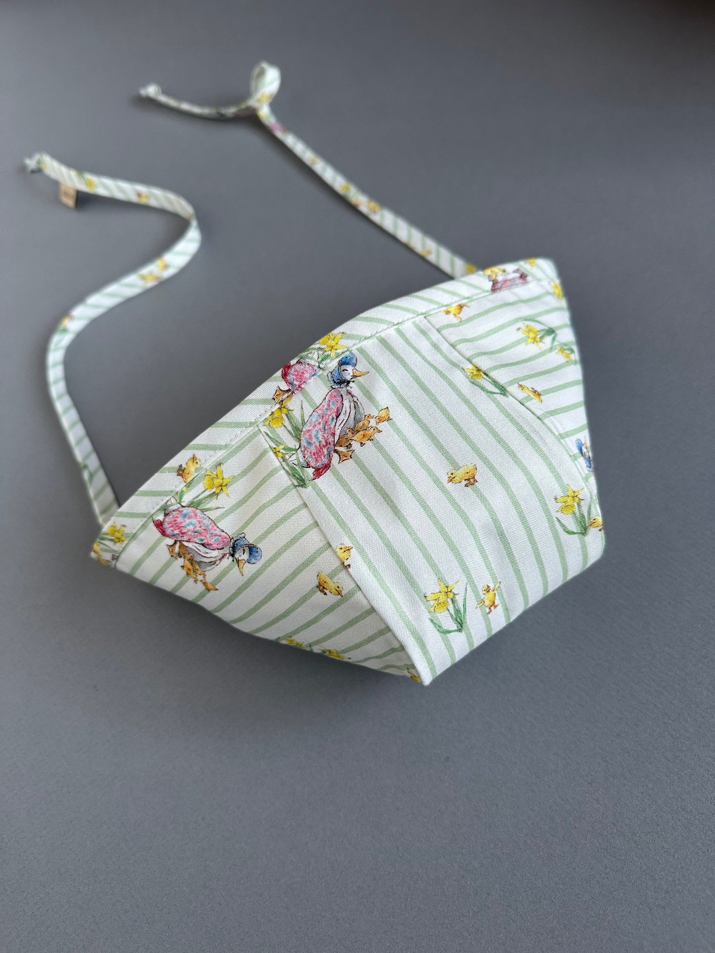 RTS Jemima Puddleduck Bonnet size 6-12months