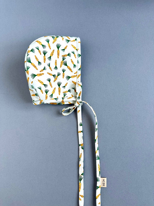 Carrot Garden cotton Bonnet