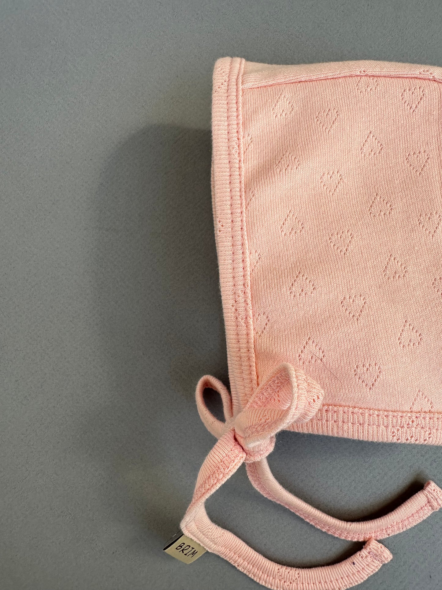 Peachy Heart Pointelle Classic Bonnet