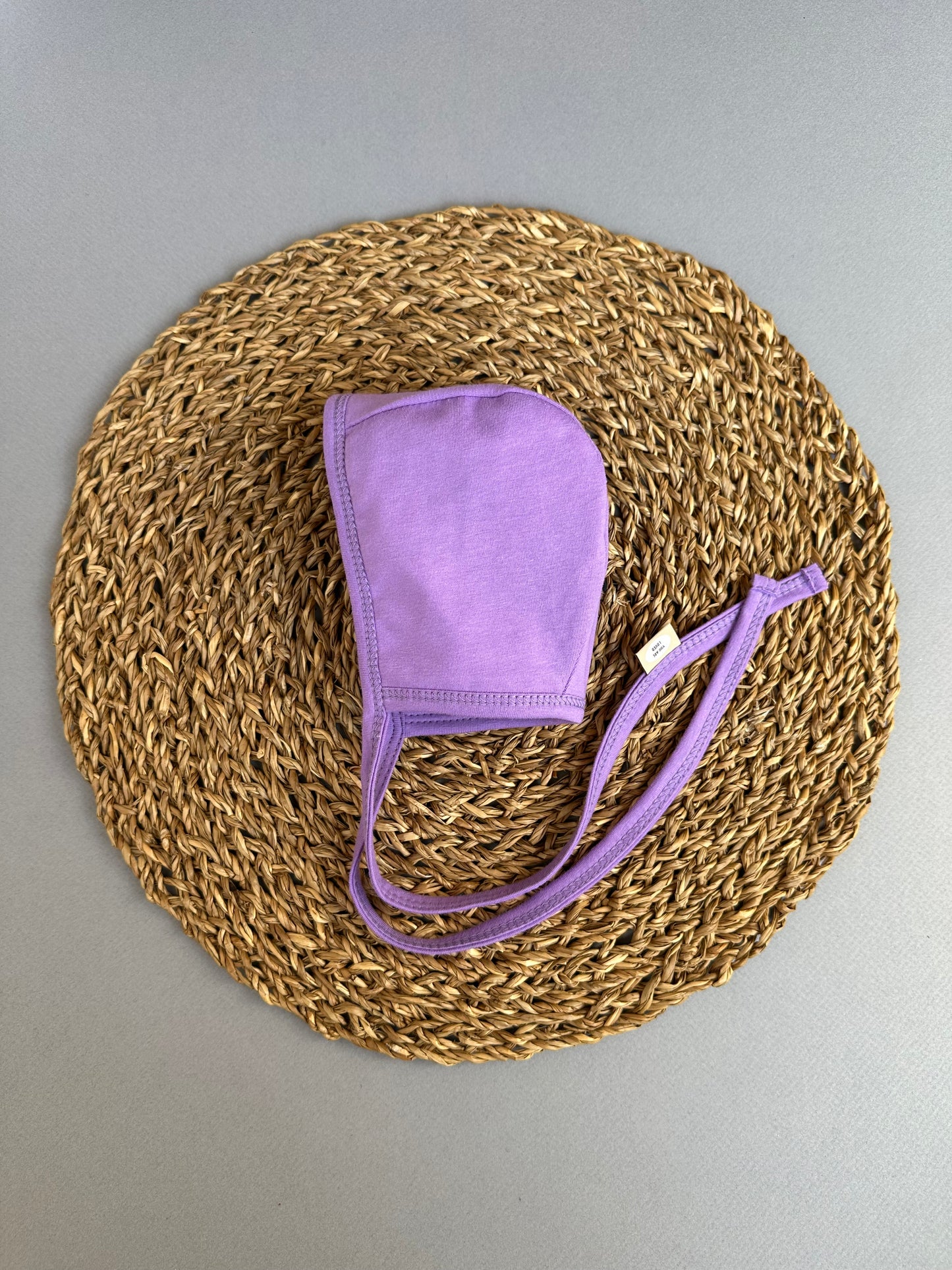 Lavender Daisies Reversible classic Bonnet