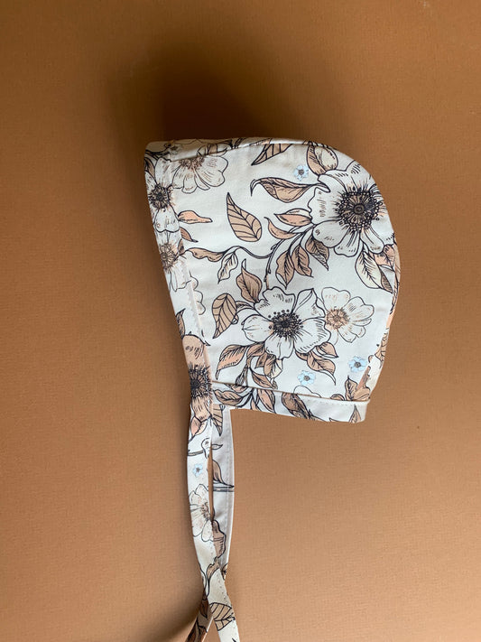 Magnolia Bonnet RTS Size 3-6 months (sale)