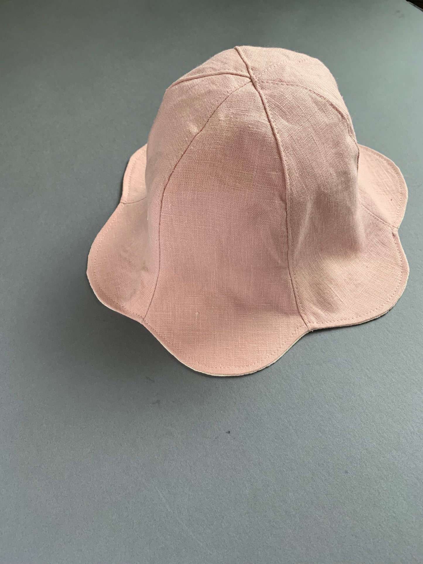 Tulip Hat in Linen -Build your own