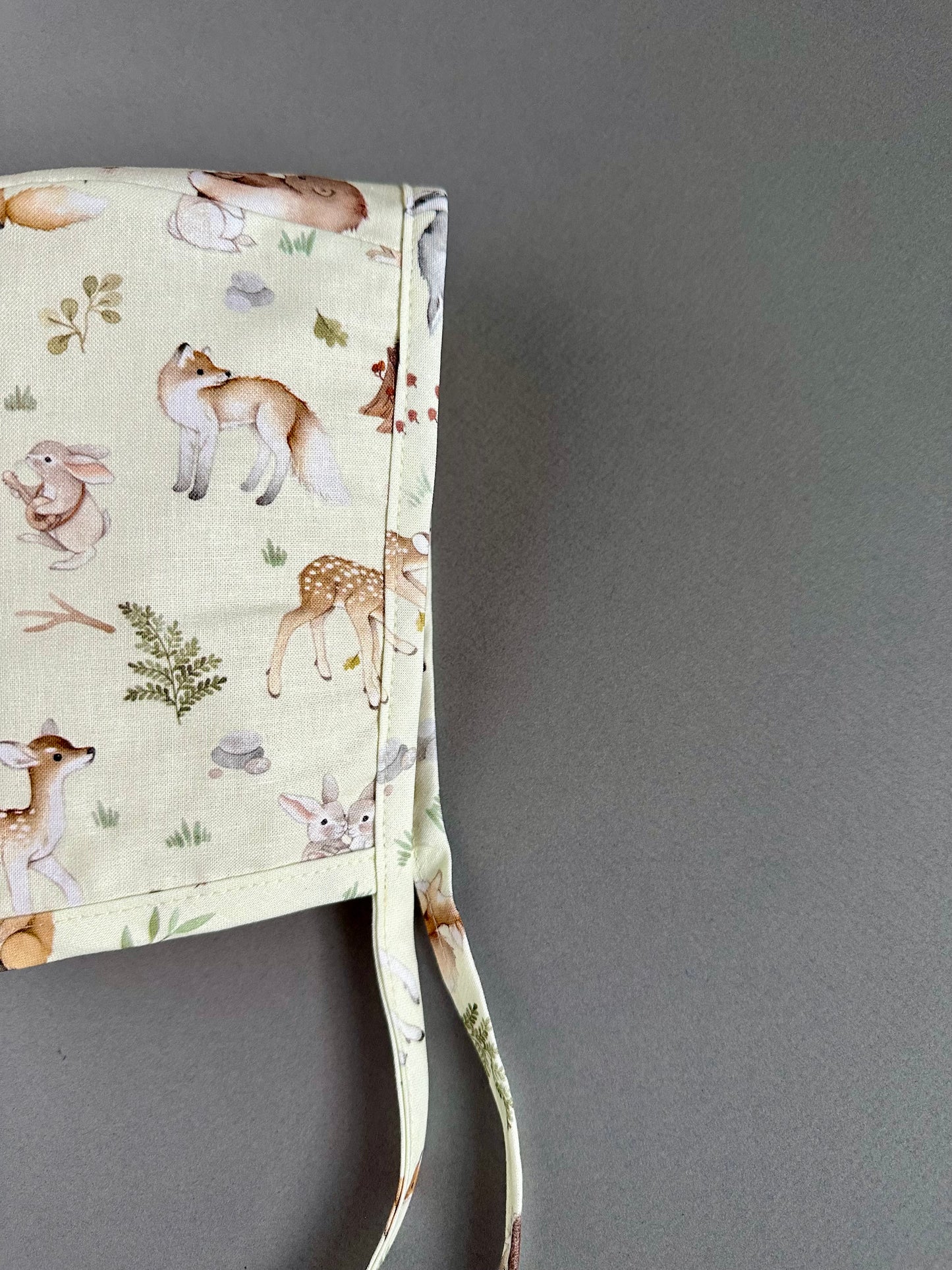 Fawn and friends cotton Bonnet