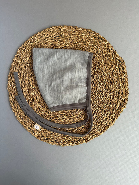 Fog Merino wool pixie bonnet