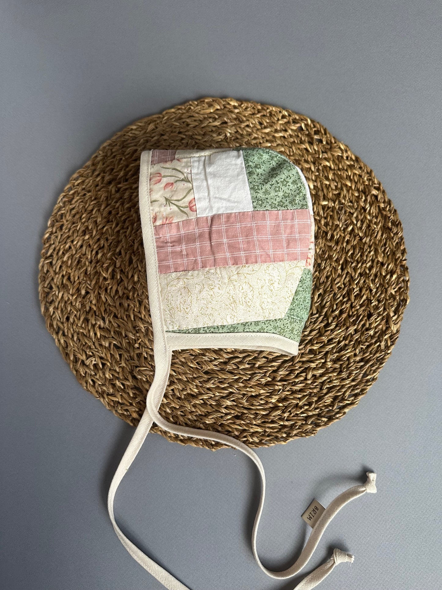 Laura Quilted bonnet size 18-24mo